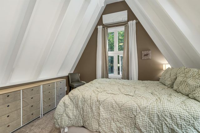 13 Chestnut Lane, Madison, NH 03849