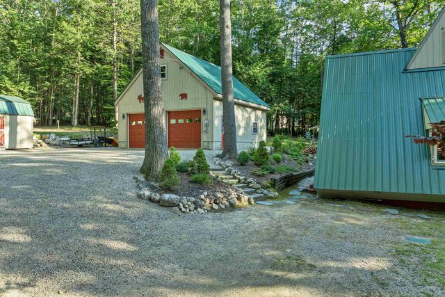 13 Chestnut Lane, Madison, NH 03849