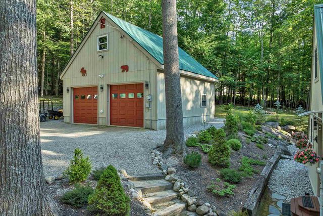 13 Chestnut Lane, Madison, NH 03849