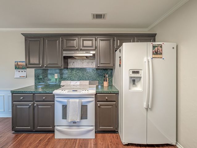 103 Clearview Drive, Whitehouse, TX 75791