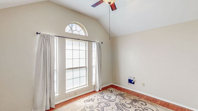 103 Clearview Drive, Whitehouse, TX 75791