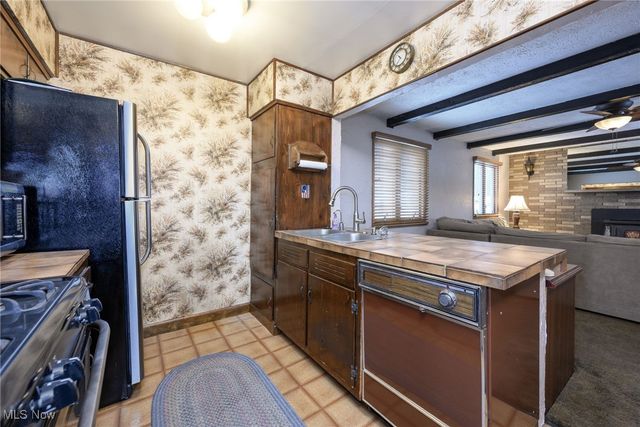 3774 Argonne Street, Mogadore, OH 44260