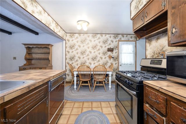 3774 Argonne Street, Mogadore, OH 44260