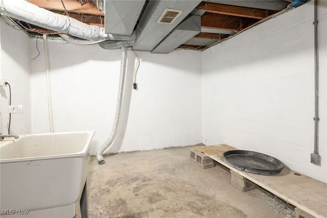 3774 Argonne Street, Mogadore, OH 44260