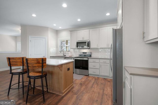 218 Oak Wood Lane 202, Ellijay, GA 30540