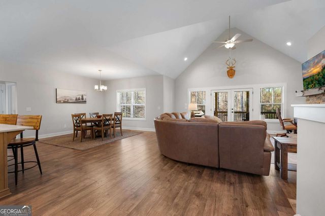 218 Oak Wood Lane 202, Ellijay, GA 30540