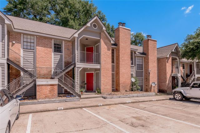 2401 Sycamore Avenue E6, Huntsville, TX 77340