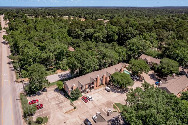 2401 Sycamore Avenue E6, Huntsville, TX 77340