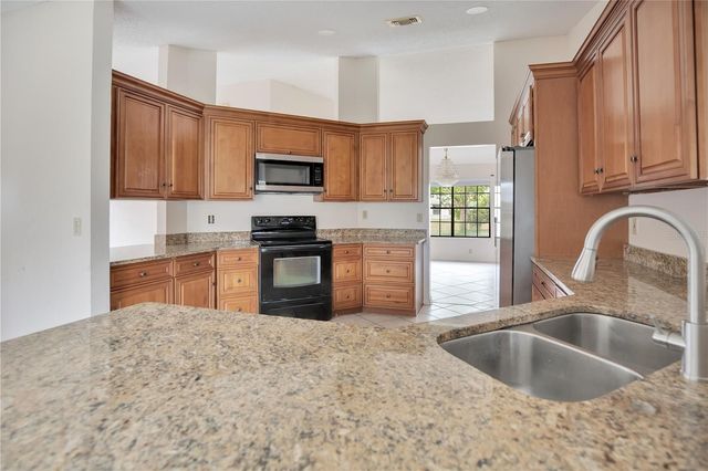 3210 PELL MELL DRIVE, Orlando, FL 32818