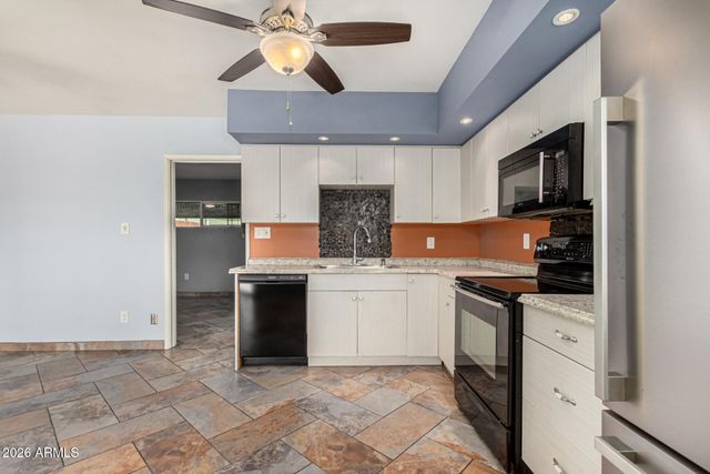 1441 E MARYLAND Avenue 5, Phoenix, AZ 85014