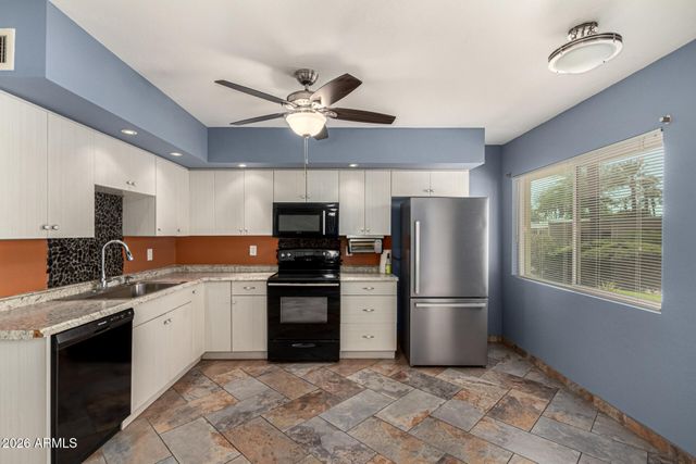 1441 E MARYLAND Avenue 5, Phoenix, AZ 85014