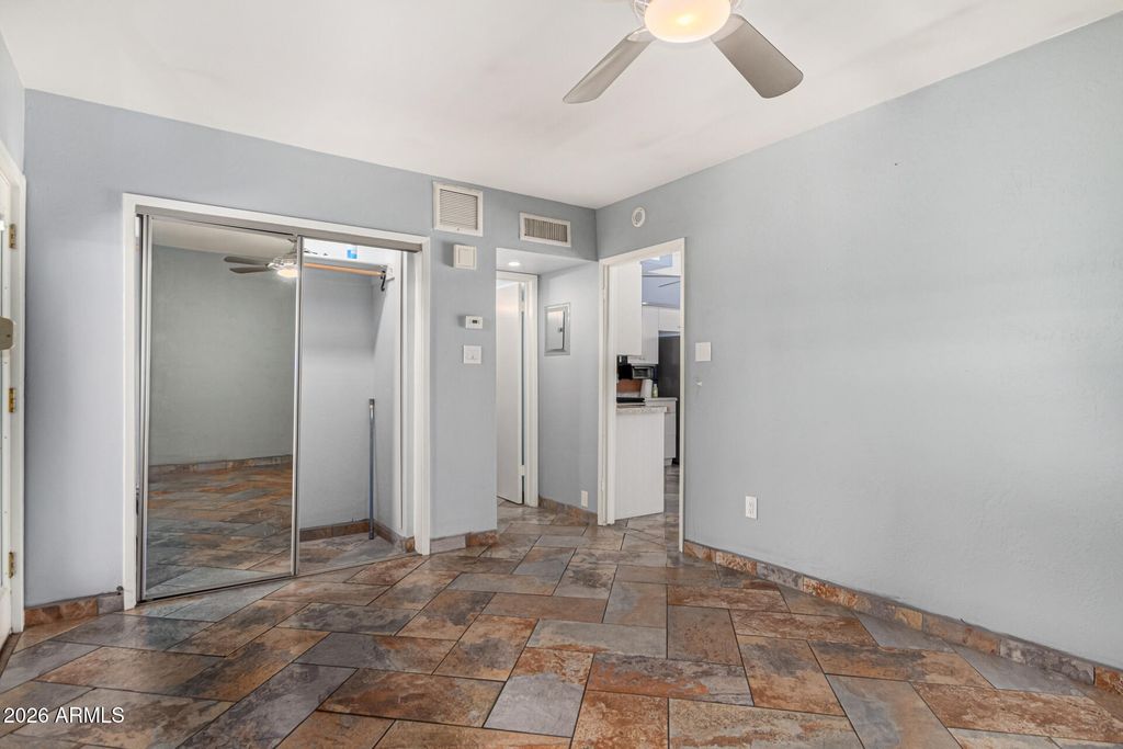 1441 E MARYLAND Avenue 5, Phoenix, AZ 85014 — photo 5