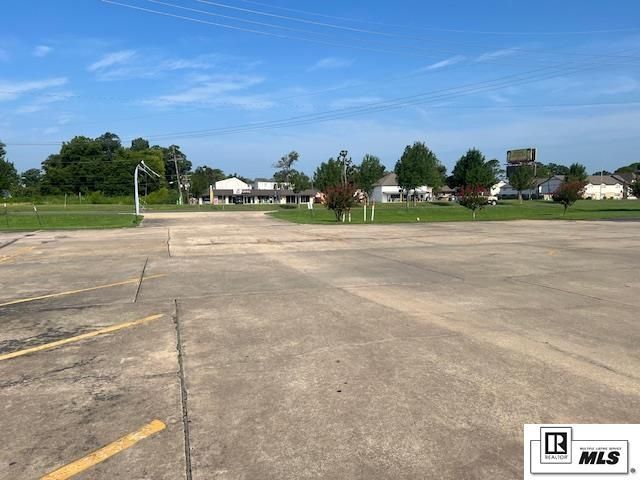 2332 STERLINGTON ROAD, Monroe, LA 71203