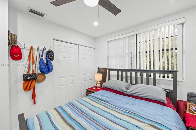 2860 Coral Springs Dr 2860, Coral Springs, FL 33065