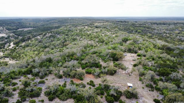 000 Private Road 2410, Hondo, TX 78861