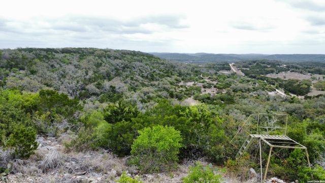 000 Private Road 2410, Hondo, TX 78861