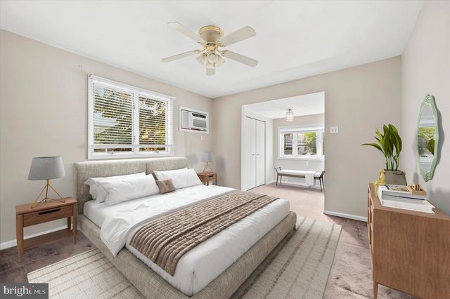 218 N SYLVANIA AVE, Jenkintown, PA 19046