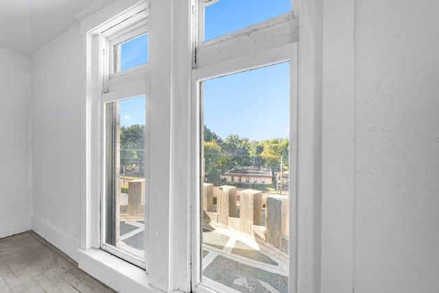 1397 CENTRAL AVE, Memphis, TN 38104