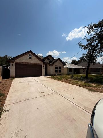 14880 Coaltown Rd, Willis, TX 77378