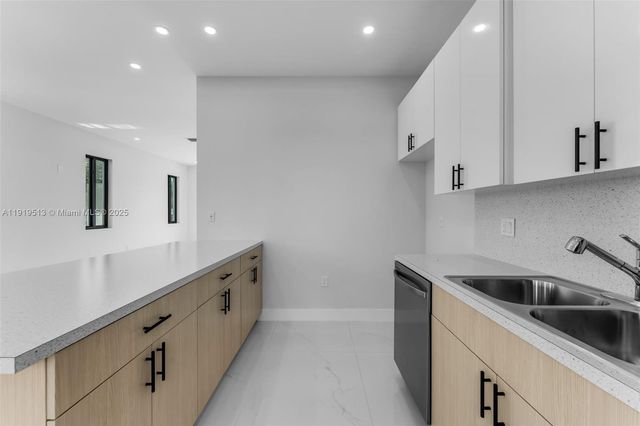 12395 SW 220 ST, Miami, FL 33170