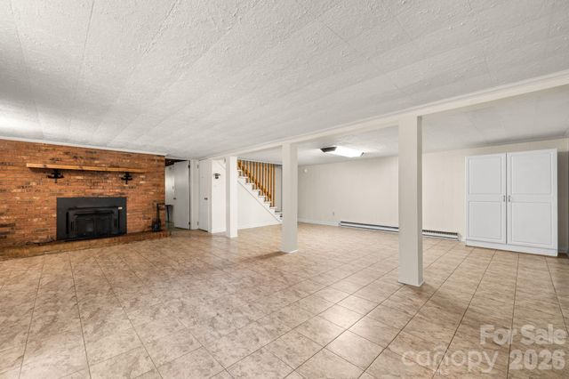 1328 Amherst Road, Morganton, NC 28655
