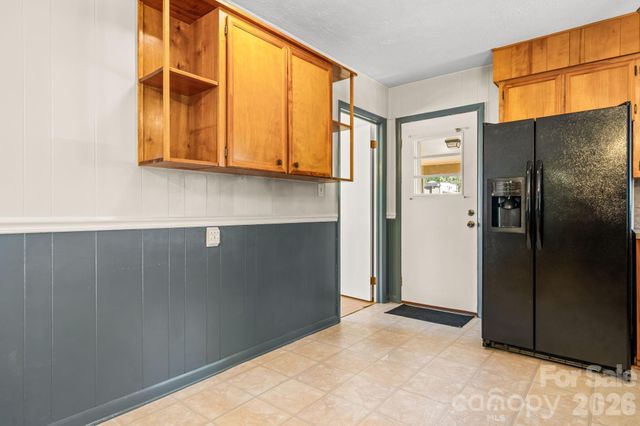 1328 Amherst Road, Morganton, NC 28655