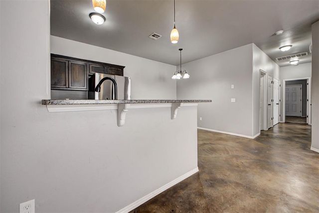 1852 Cypress Lane, El Reno, OK 73036