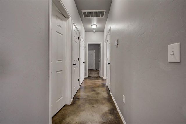 1852 Cypress Lane, El Reno, OK 73036