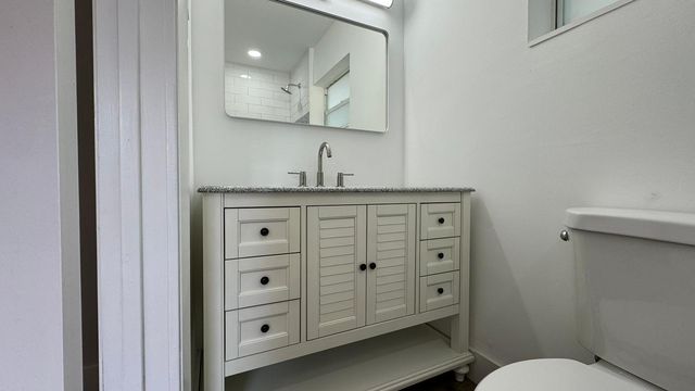 2008 NW 10th Avenue, Fort Lauderdale, FL 33311