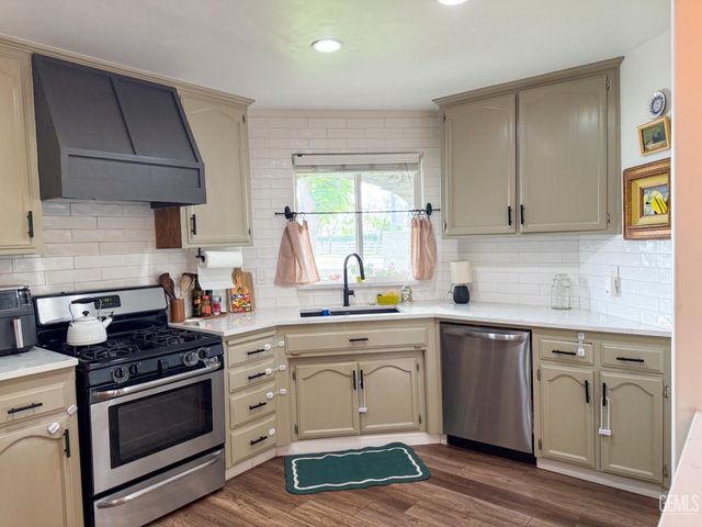 5003 Nez Perce Way, Bakersfield, CA 93312