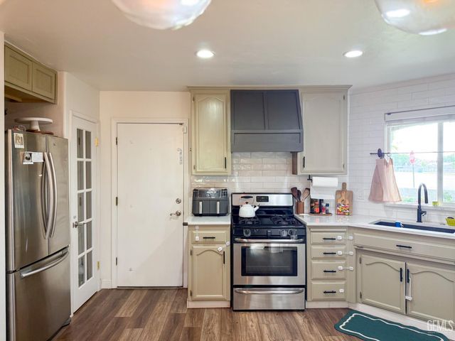 5003 Nez Perce Way, Bakersfield, CA 93312