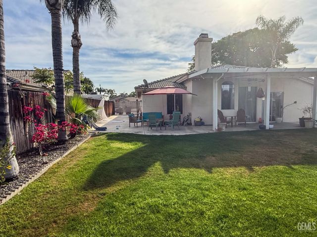 5003 Nez Perce Way, Bakersfield, CA 93312