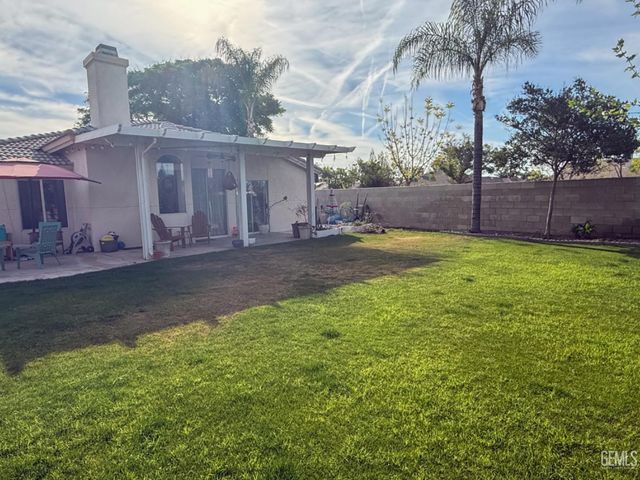 5003 Nez Perce Way, Bakersfield, CA 93312