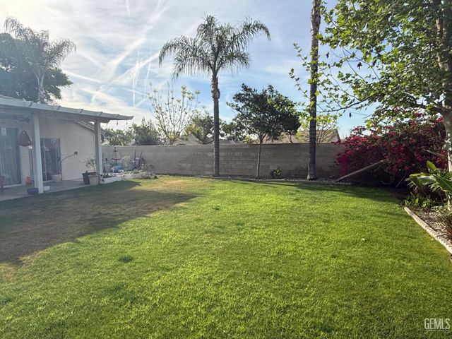 5003 Nez Perce Way, Bakersfield, CA 93312