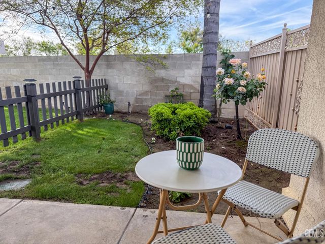 5003 Nez Perce Way, Bakersfield, CA 93312