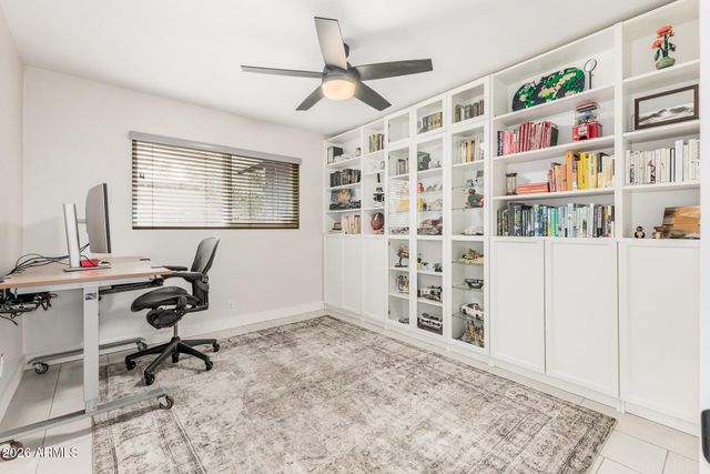 8336 E Montecito Avenue, Scottsdale, AZ 85251