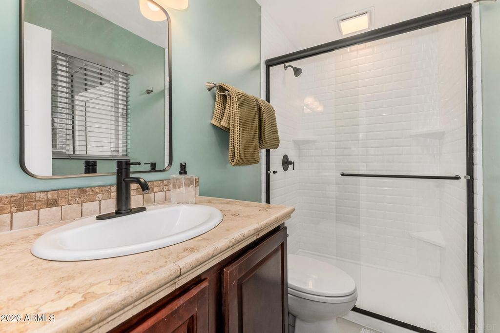 Image 16 of property listing at 8336 E Montecito Avenue, Scottsdale, AZ 85251