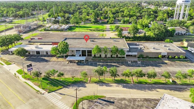 2401 Termini Street, Dickinson, TX 77539