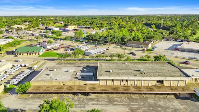 2401 Termini Street, Dickinson, TX 77539