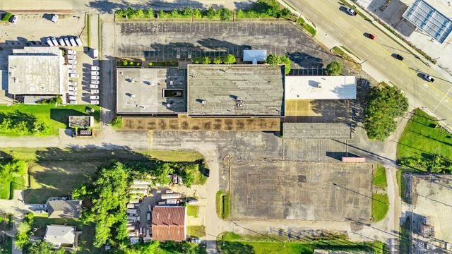 2401 Termini Street, Dickinson, TX 77539