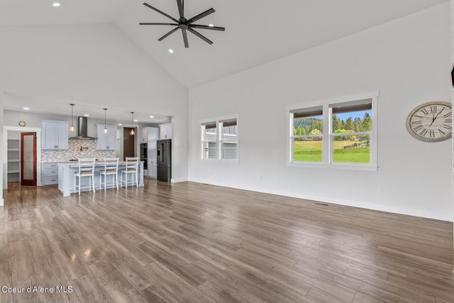 436 Mays Rd, Sagle, ID 83860