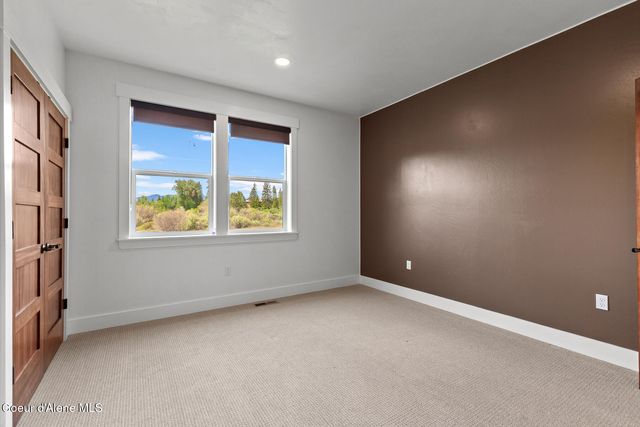 436 Mays Rd, Sagle, ID 83860