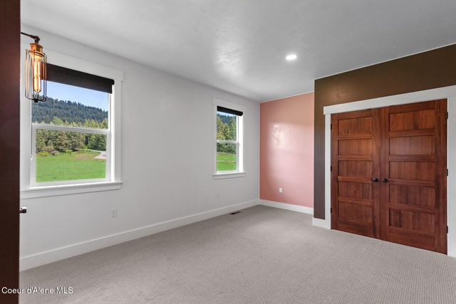 436 Mays Rd, Sagle, ID 83860