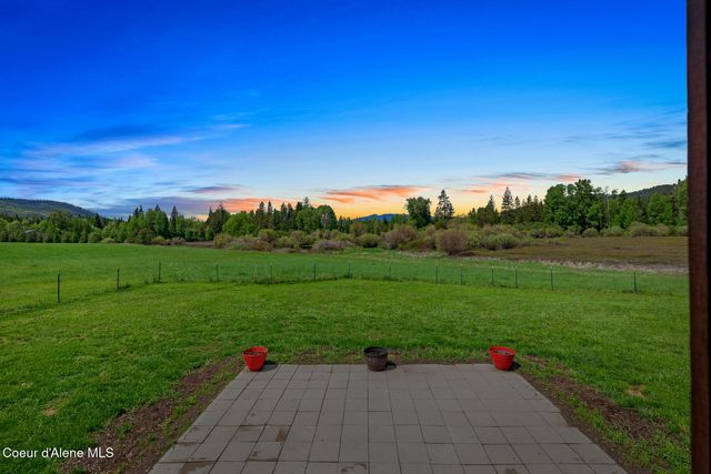 436 Mays Rd, Sagle, ID 83860