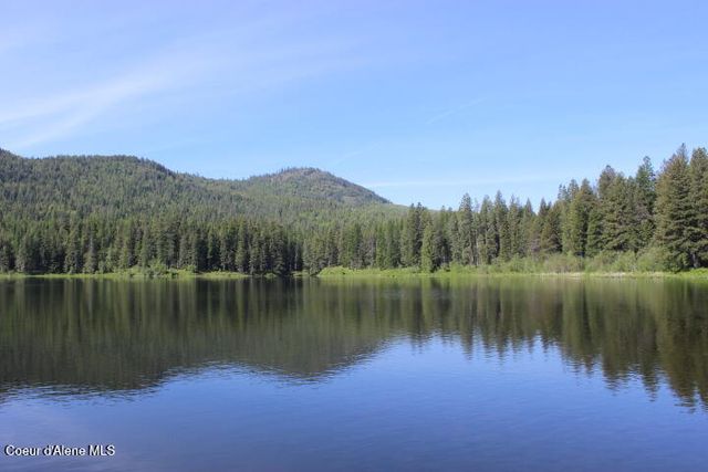 436 Mays Rd, Sagle, ID 83860