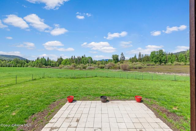436 Mays Rd, Sagle, ID 83860