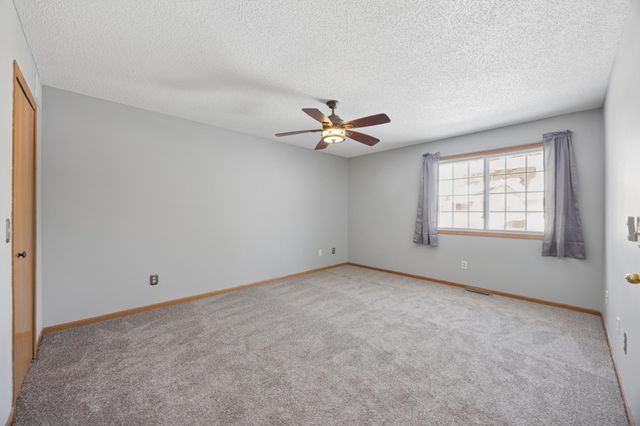 2711 Mallard Drive, Woodbury, MN 55125