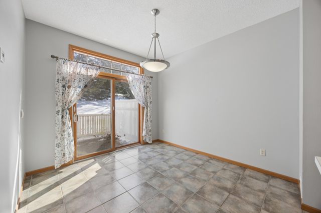 2711 Mallard Drive, Woodbury, MN 55125