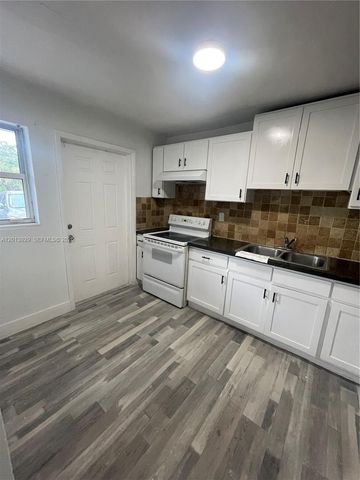 1532 SW 5th Place A1, Fort Lauderdale, FL 33312