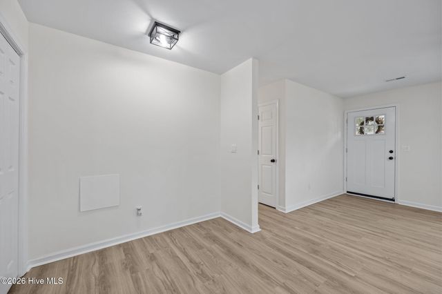 1061 Pactolus HW, Greenville, NC 27834